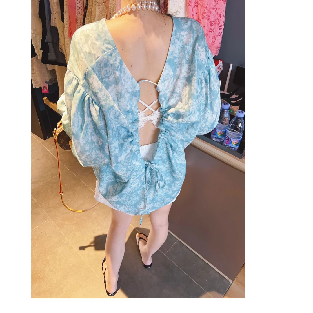 法式露背褶皱灯笼袖上衣 防晒宽松后露背衬衫女