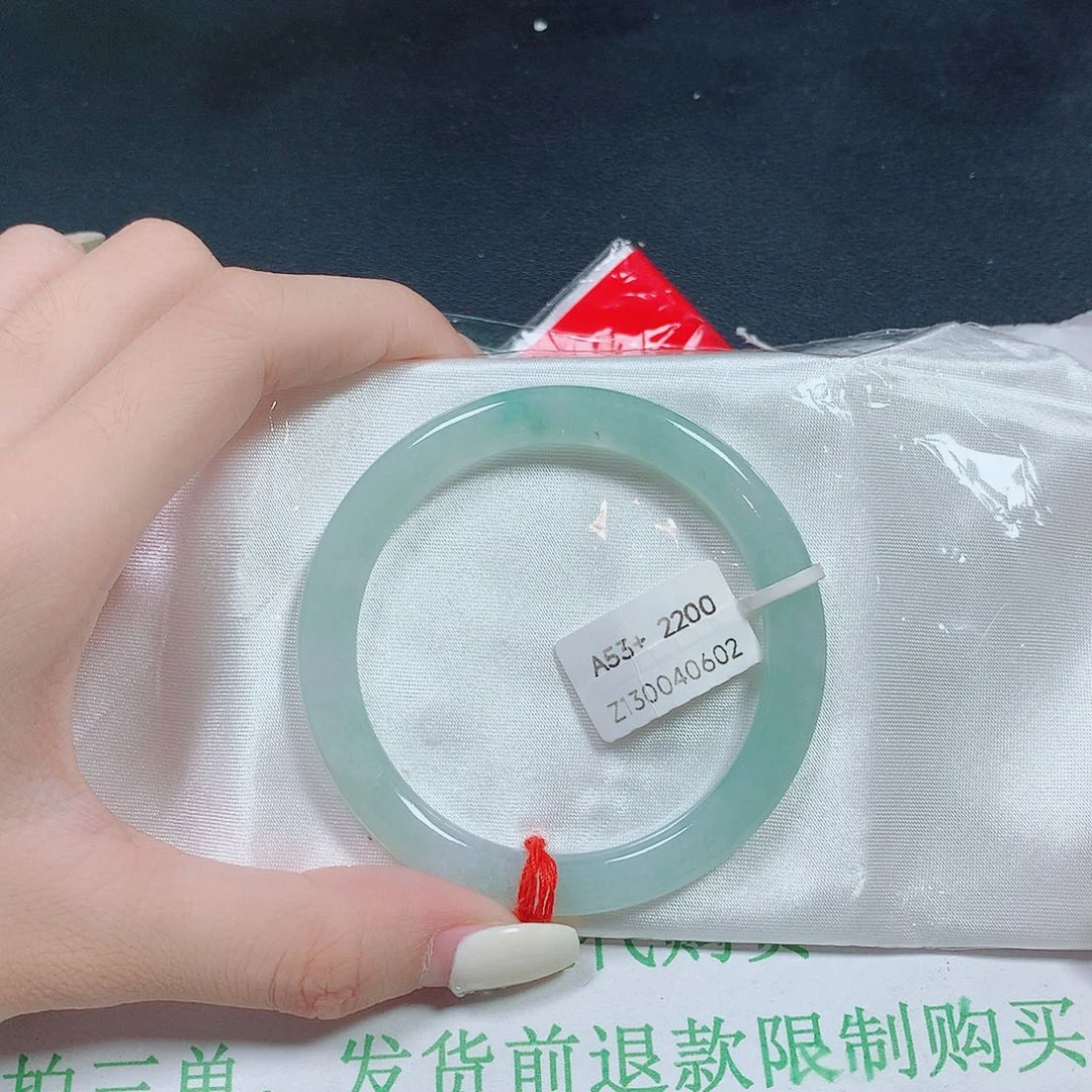 翡翠未镶嵌手镯翡翠手镯53