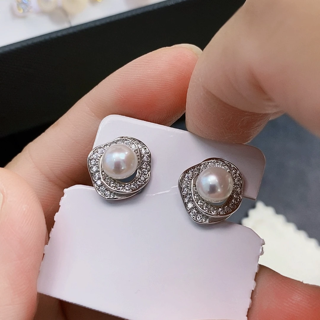 银S925镶嵌淡水珍珠特价新品极光耳饰
