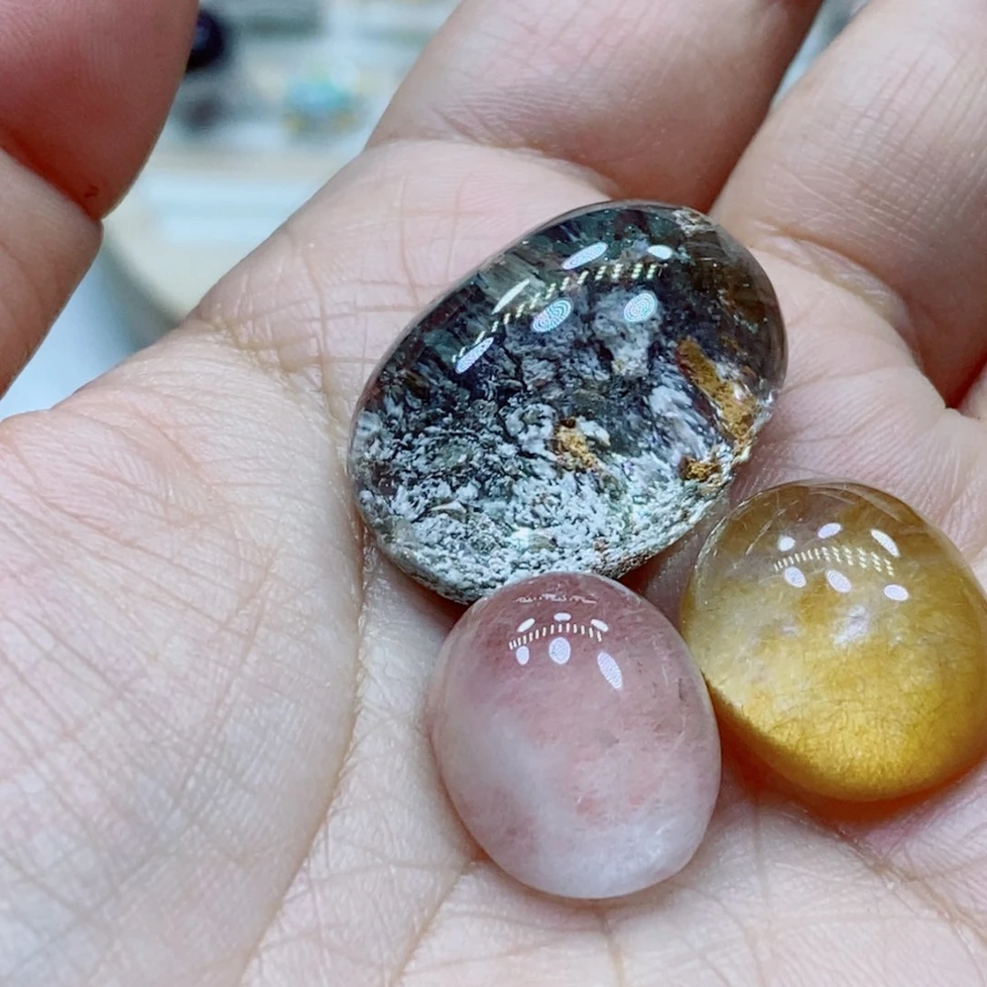 套链未镶嵌水晶?****