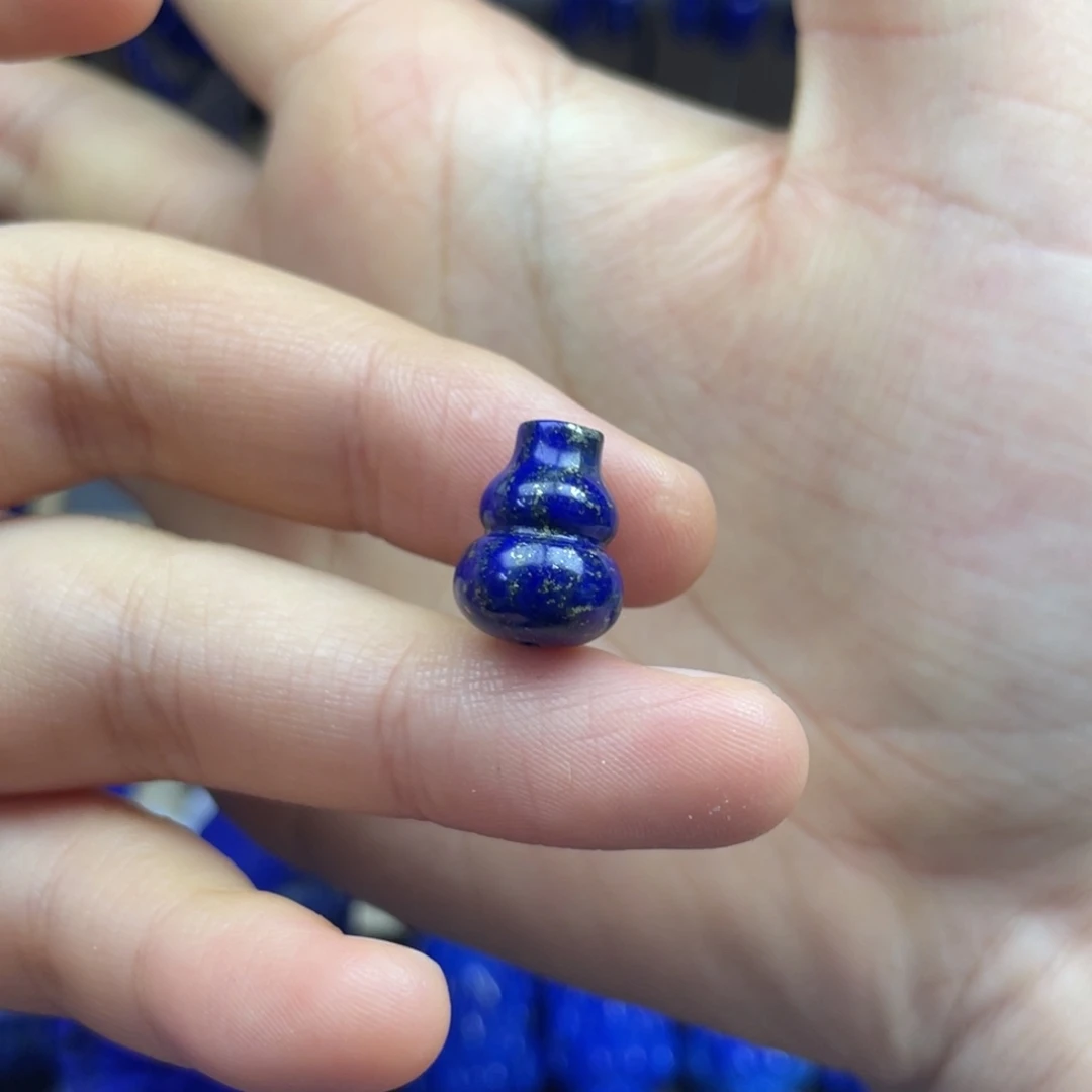 青金石未镶嵌小葫芦