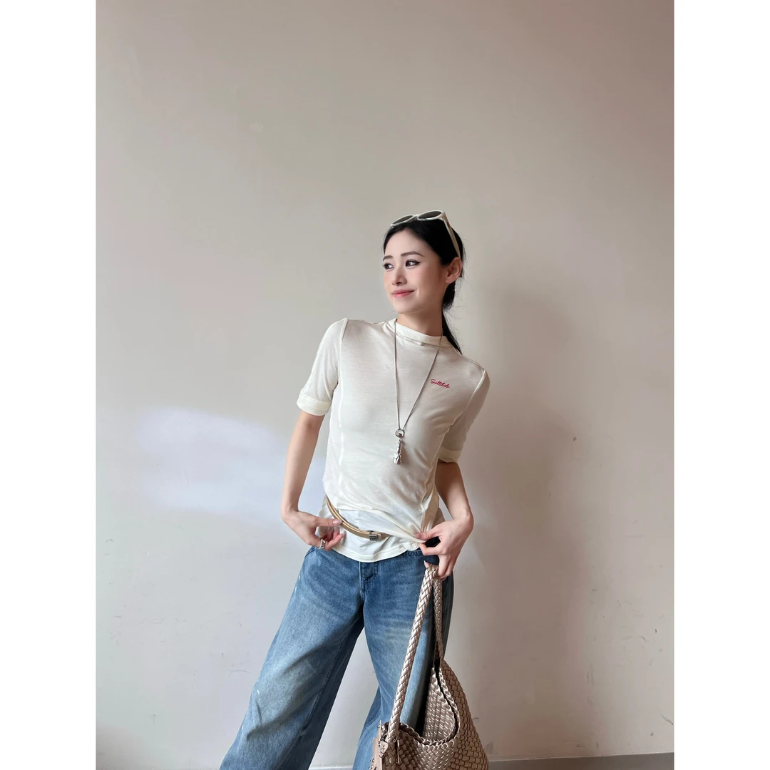 SUITTITUDE 设计师品牌 25春夏 logo刺绣直身短袖T恤SOLSOL买手店