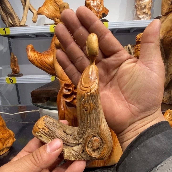 柏木（崖柏）13322333333