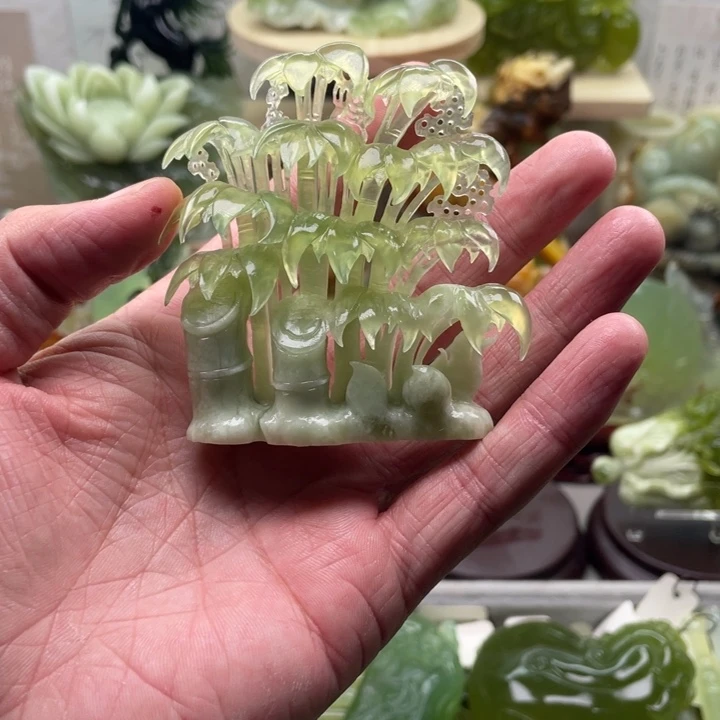 依***⸜蛇纹石玉未镶嵌四大名玉手把