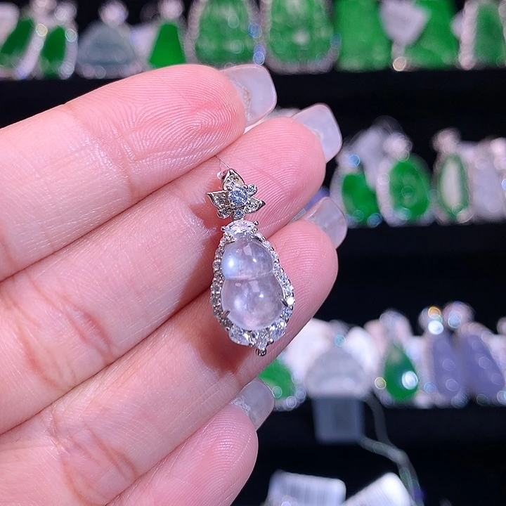 【闪购商品】颈饰银S925镶嵌翡翠