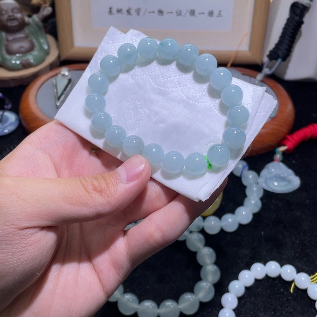 翡翠未镶嵌颈饰手串