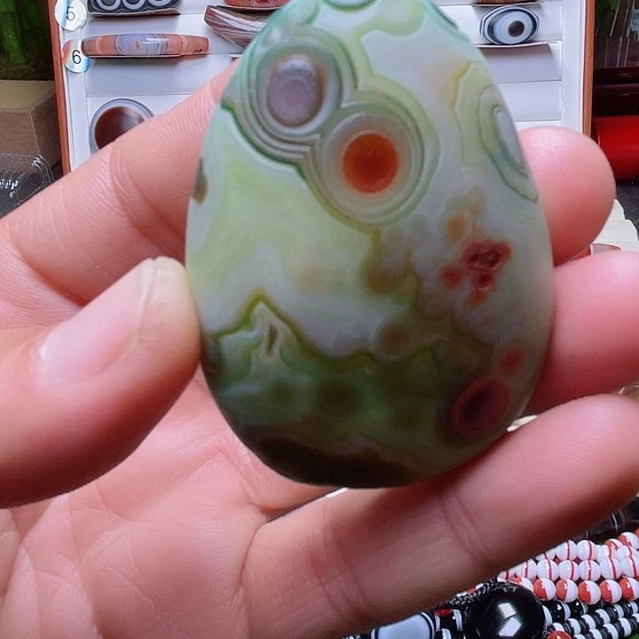 未镶嵌颈饰玛瑙/玉髓