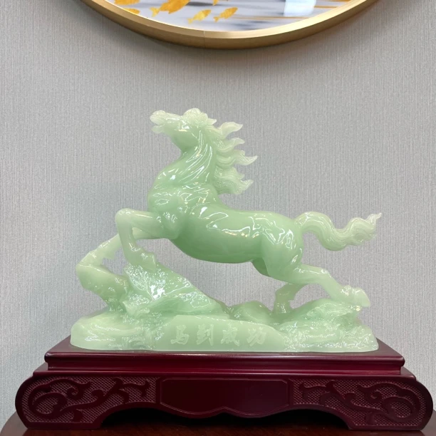 马到成功马摆件招财老板办公室桌酒柜装饰品公司乔迁开业礼物