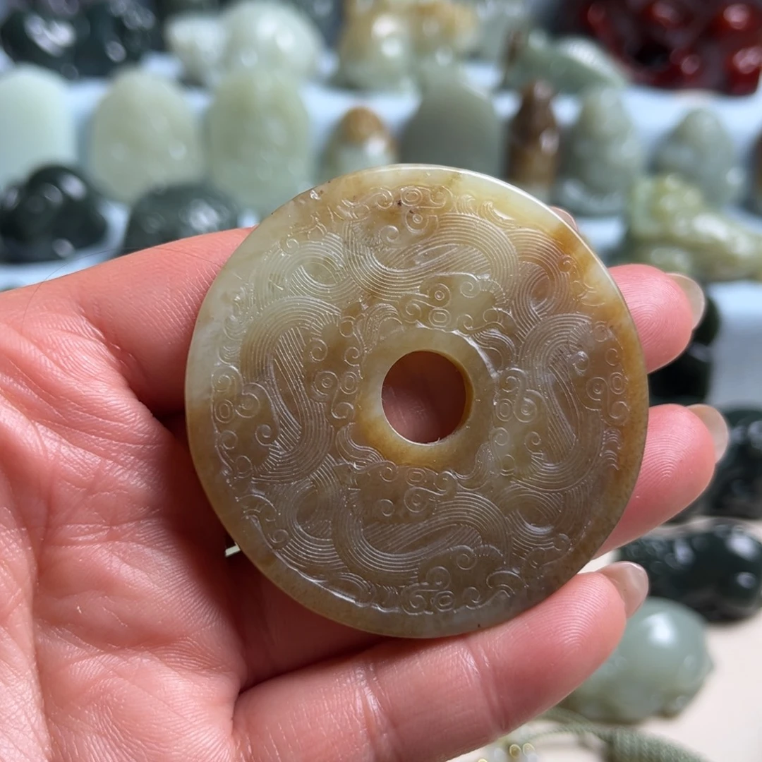 和田玉未镶嵌挂件