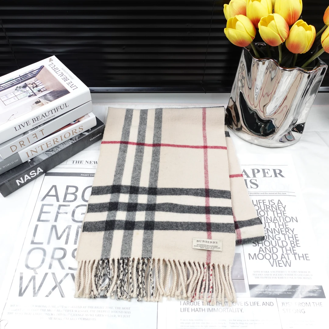95新 BURBERRY/博柏利 围巾/T10324203