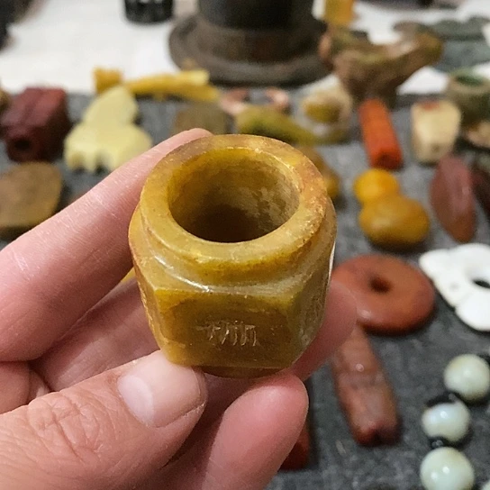 白玉菩提吊坠吊坠