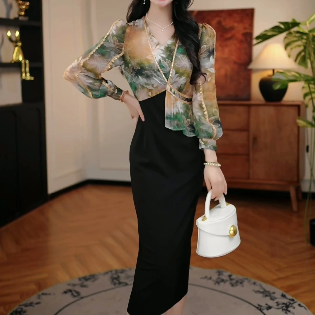 2025年春季新款高级收腰显瘦碎花气质长裙轻奢女人味假两件连衣裙
