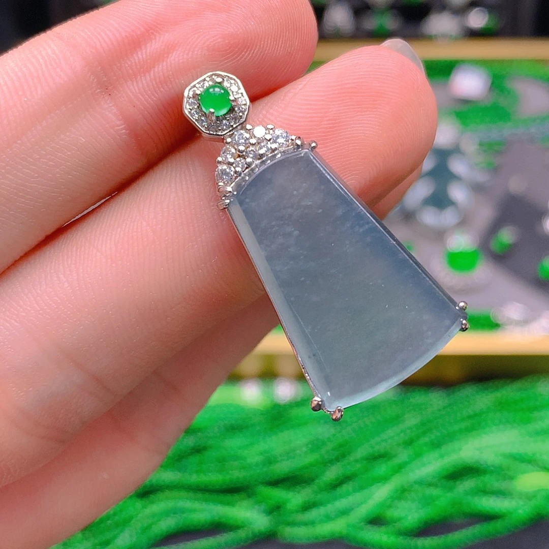 未镶嵌手链翡翠天然