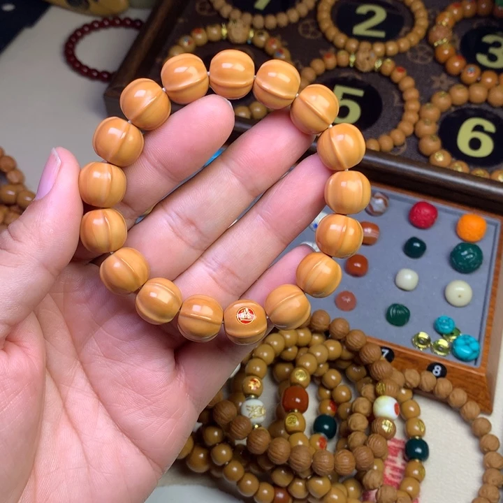 手串猴头核桃鲨鱼2