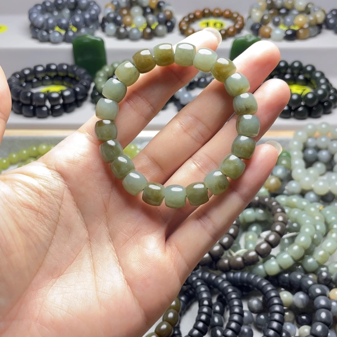 和田玉未镶嵌手串