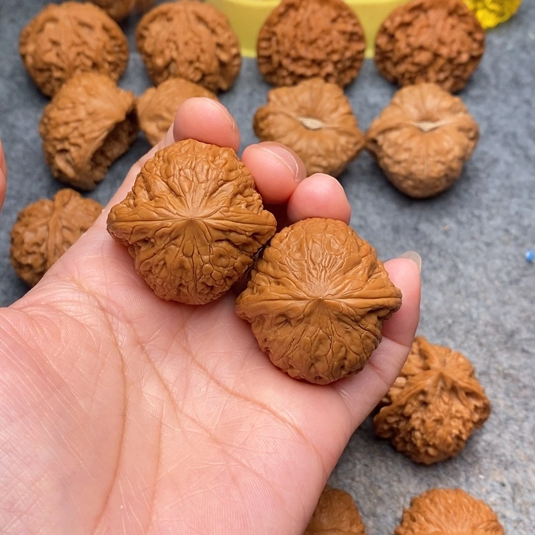 文玩核桃把件精品铁锤妹妹38.8全品