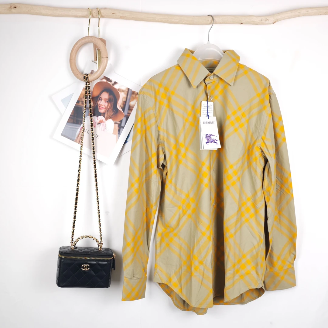 99新 BURBERRY/博柏利 海囤K/巴宝莉上衣/xs码/bc57009