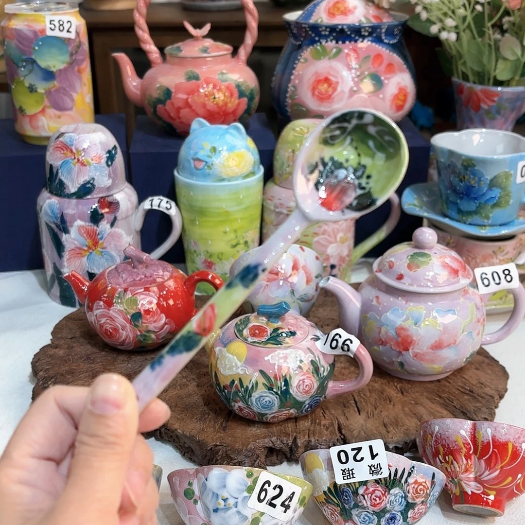 爱***景德镇手绘高温釉下彩陶瓷茶具