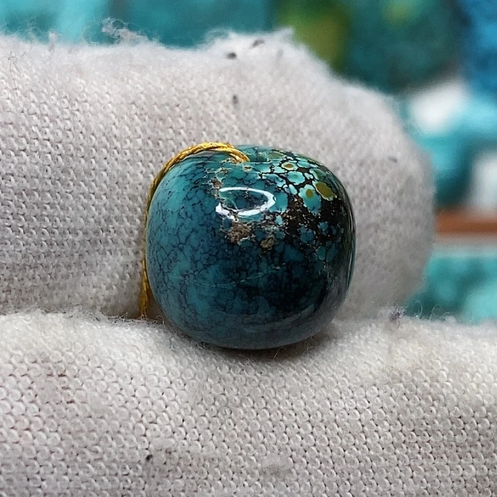 未镶嵌绿松石天然原矿 带武汉地大证书