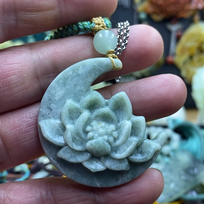 【闪购商品】蛇纹石玉未镶嵌吊坠