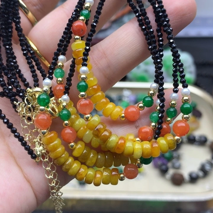 翡翠未镶嵌颈饰吊坠