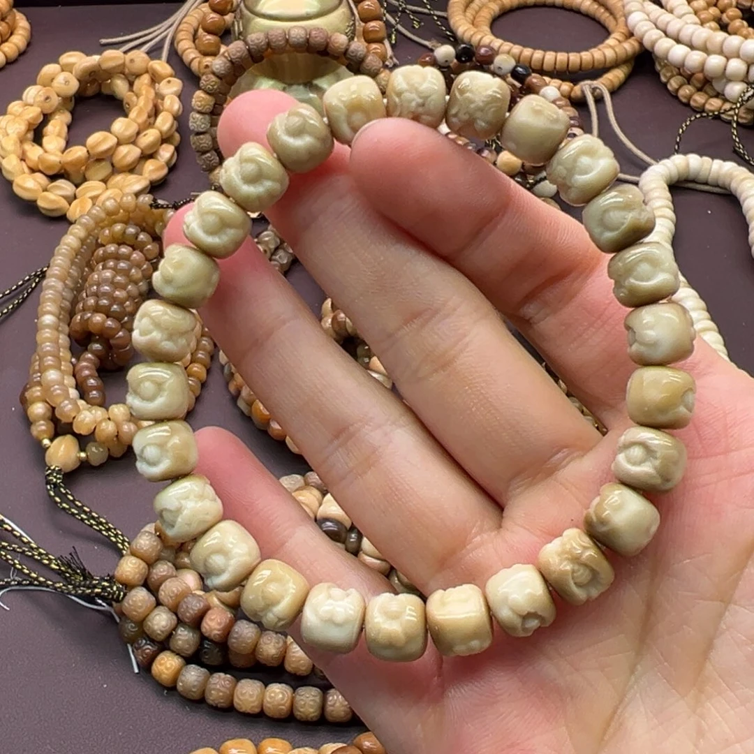 雪***)龙脊菩提吊坠醒狮