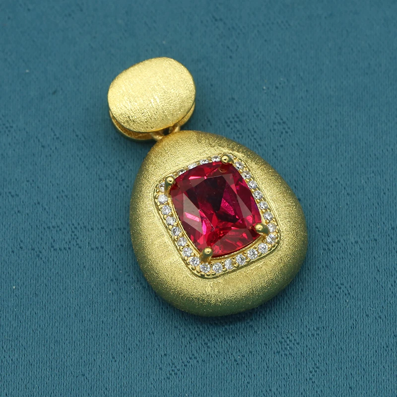 【高级定制】收藏级轻奢时尚设计吊坠y021