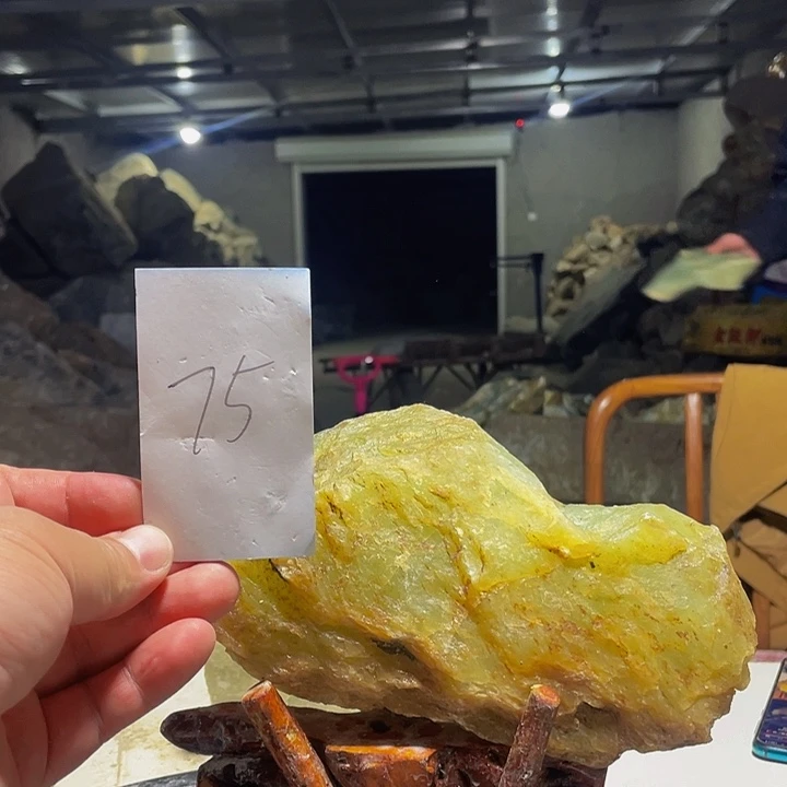 蛇纹石玉未镶嵌岫玉