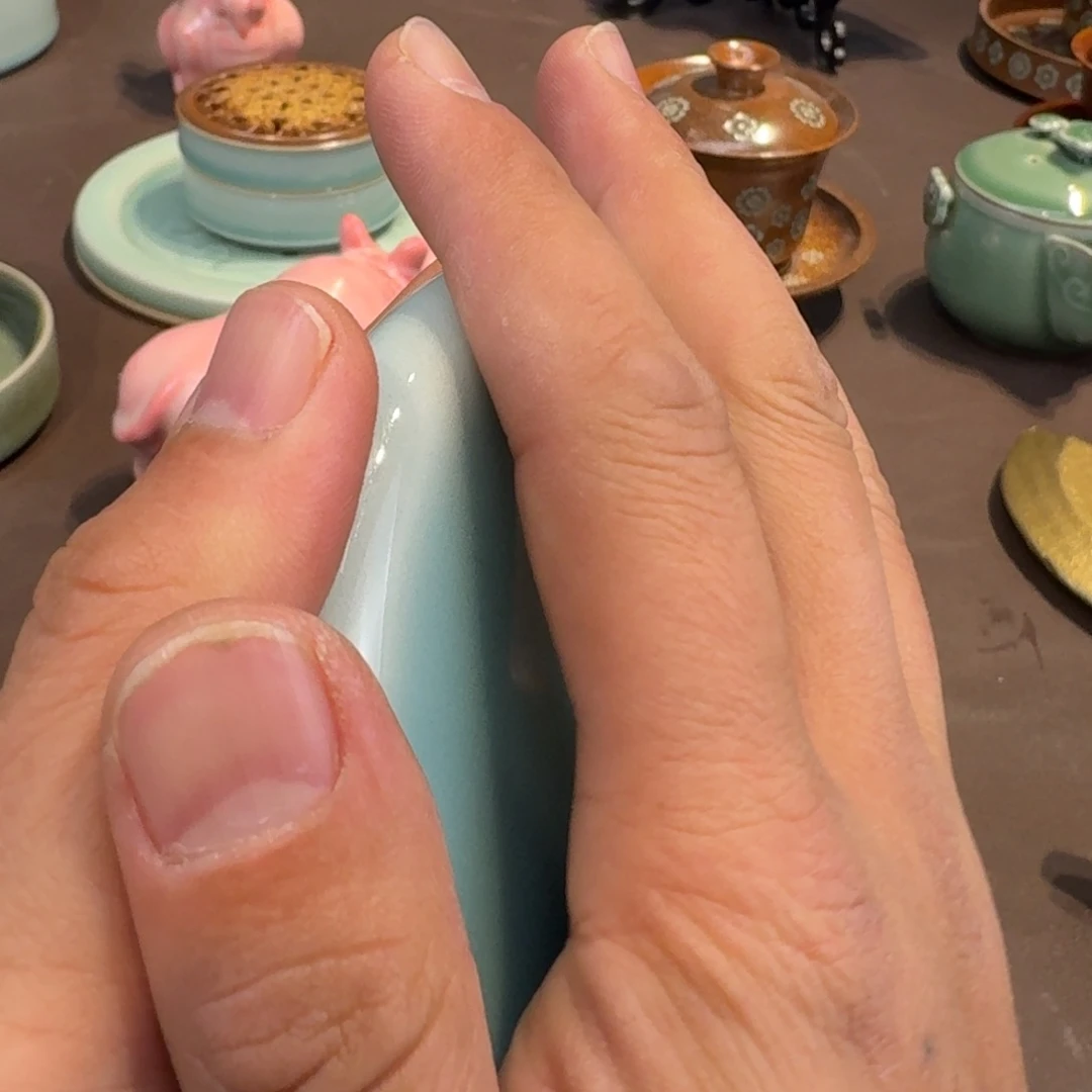 杯?**成龙泉青瓷茶具微瑕