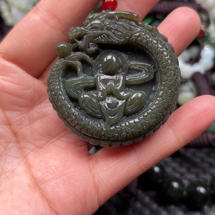 和田玉颈饰未镶嵌