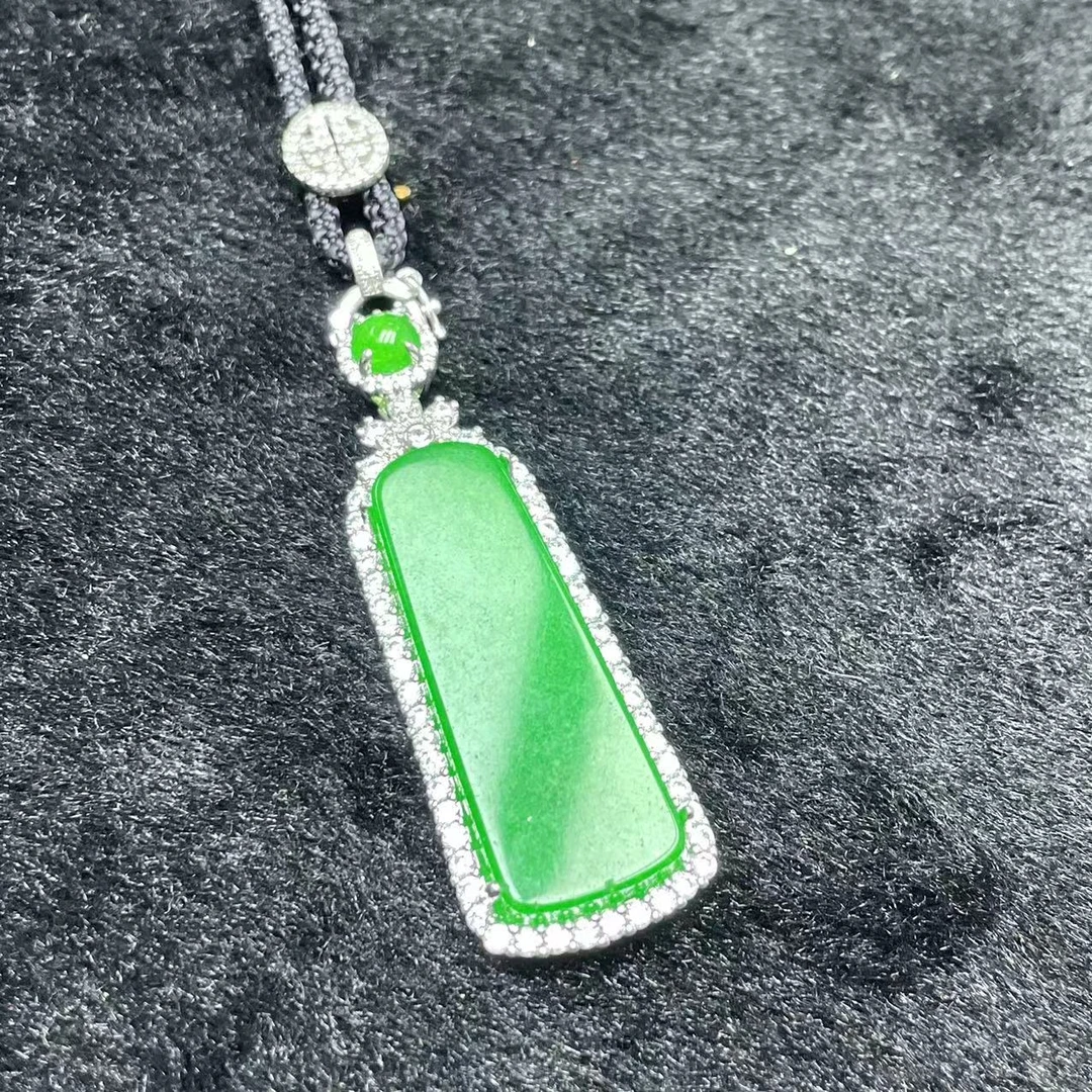 【大芃珠宝】翡翠925无事牌LY384