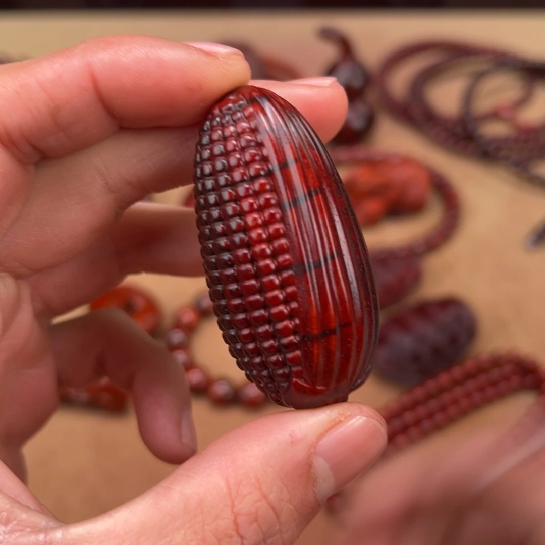 檀香紫檀（小叶紫檀）把件小号玉米，138