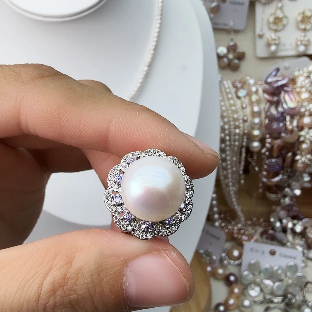 未镶嵌颈饰淡水珍珠