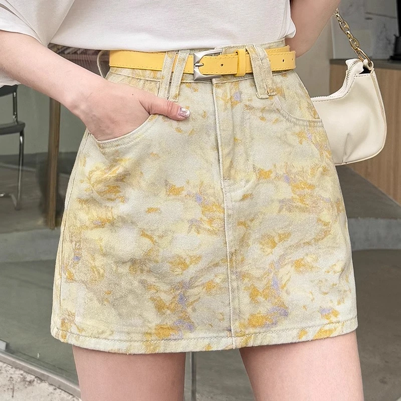 黄色扎染碎花牛仔半身裙女2025夏季薄款a字高腰防走光包臀短裙子