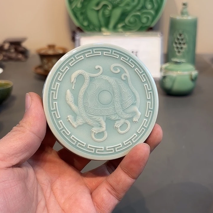 瓷片龙泉青瓷福利青瓷