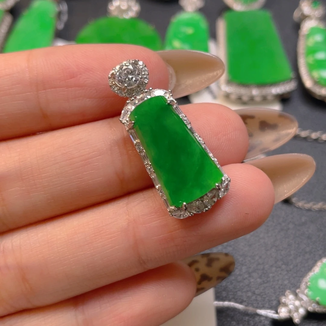 翡翠银S925镶嵌颈饰