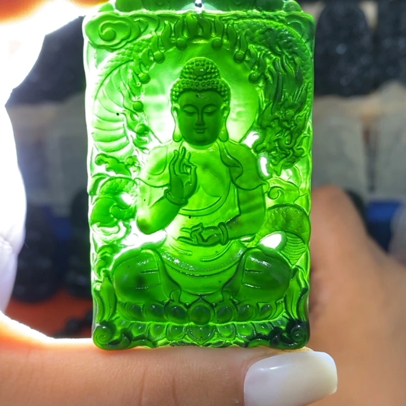 【闪购商品】蛇纹石玉未镶嵌颈饰