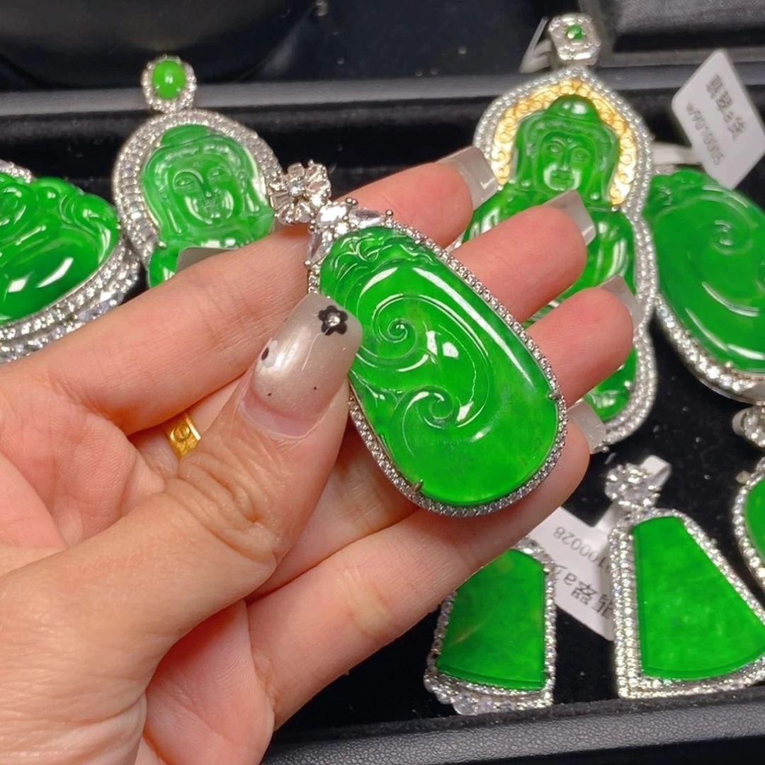 翡翠未镶嵌吊坠(不含链)