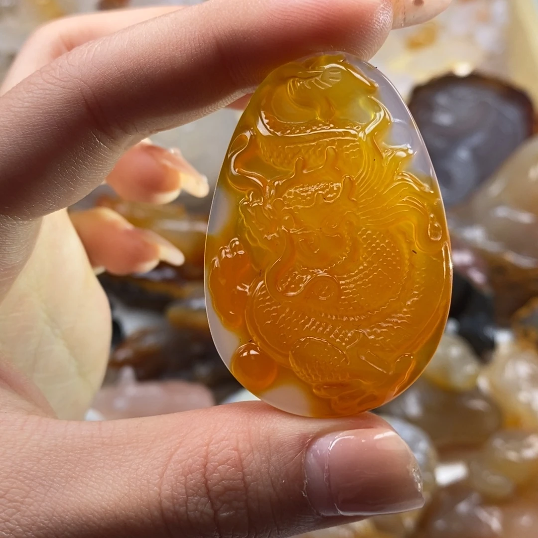 玛瑙/玉髓未镶嵌颈饰