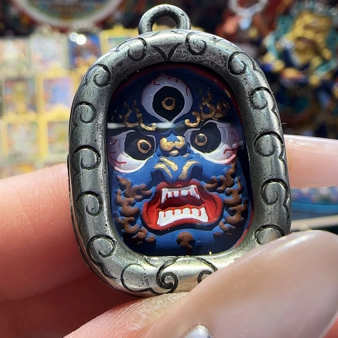 装裱画熊***?黑财神擦擦