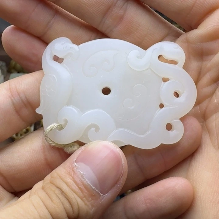 和田玉未镶嵌挂件