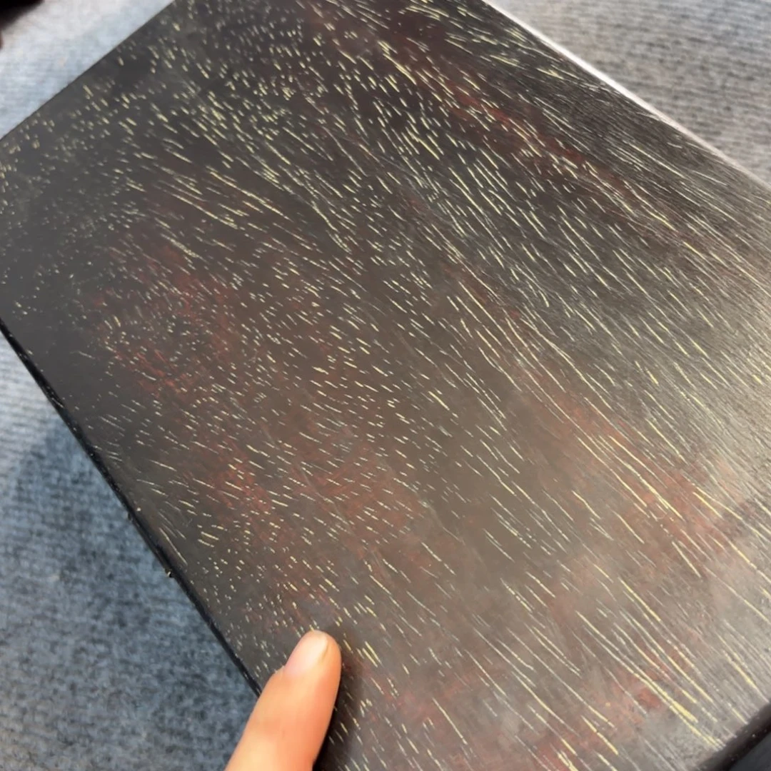 木小叶紫檀独板收纳箱