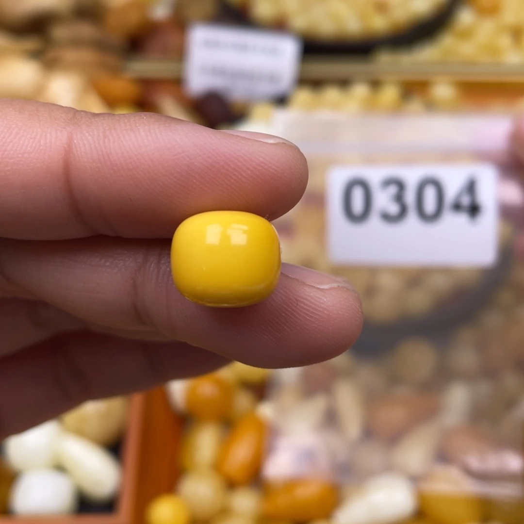 琥珀珠宝奇石未镶嵌12.4