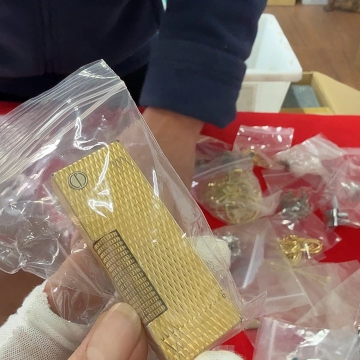 M****n中古回流老货品,老摆件123