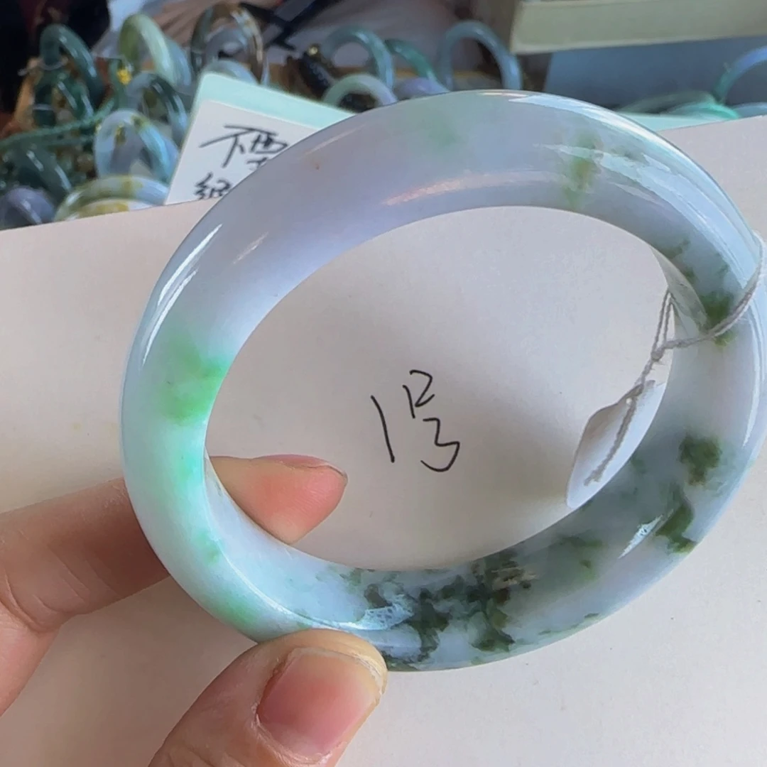 翡翠手镯未镶嵌老坑57圈