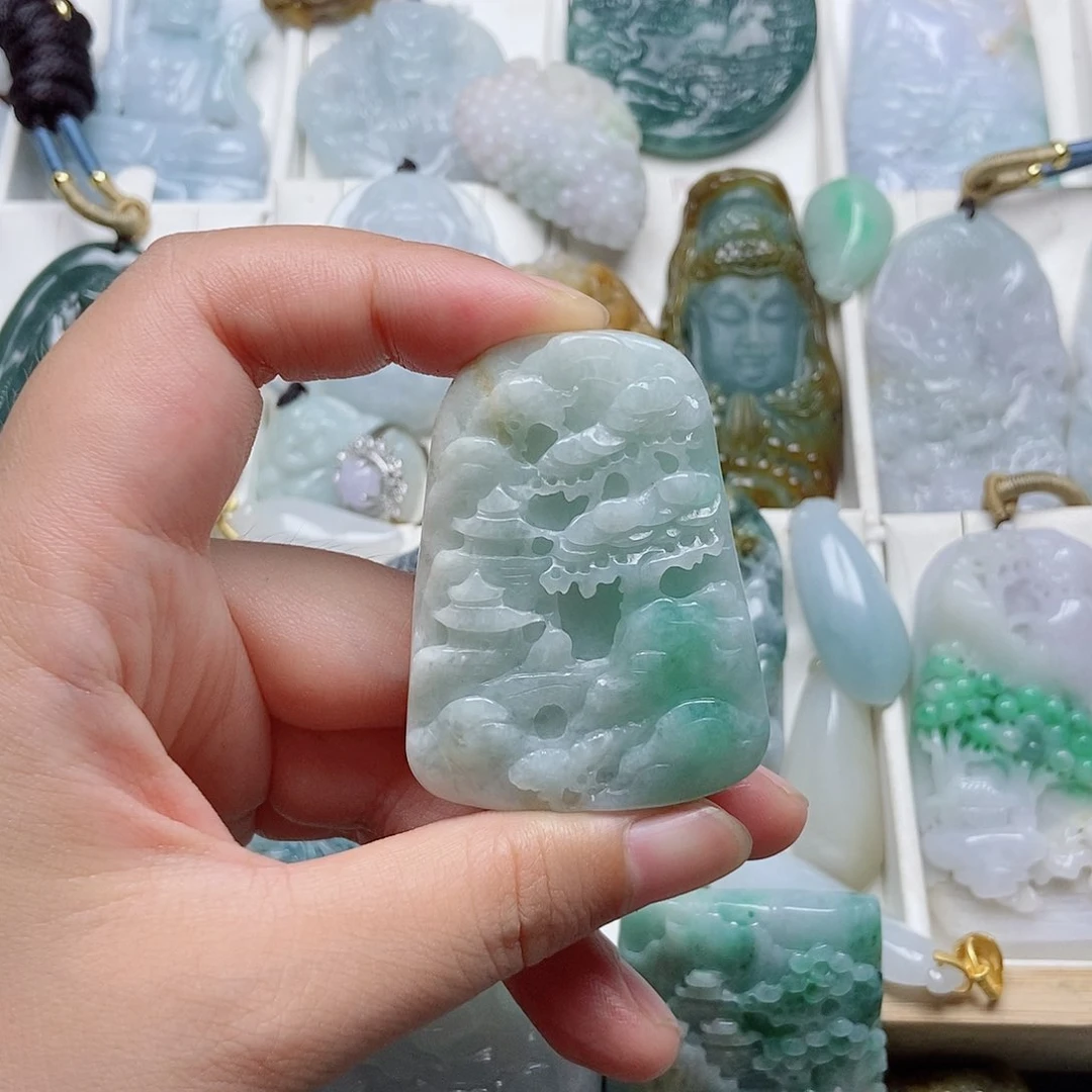 翡翠未镶嵌颈饰翡翠