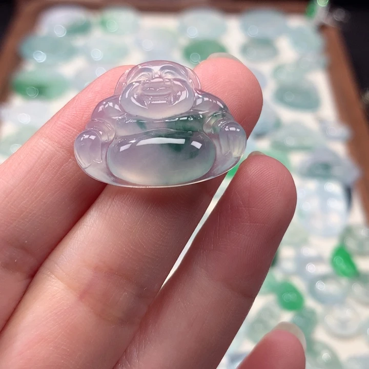 翡翠未镶嵌颈饰冰种飘花佛公