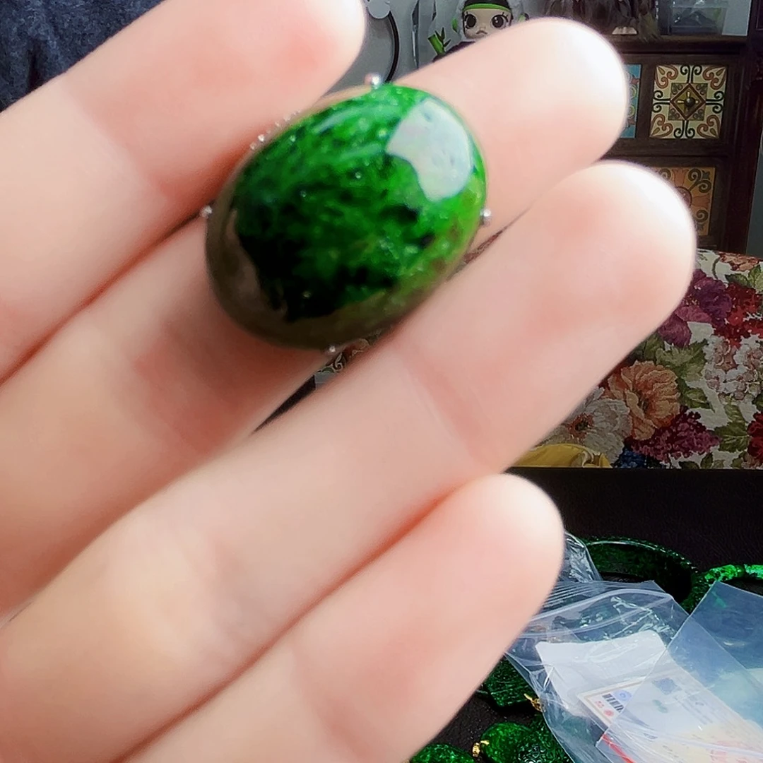 颈饰银S925镶嵌翡翠