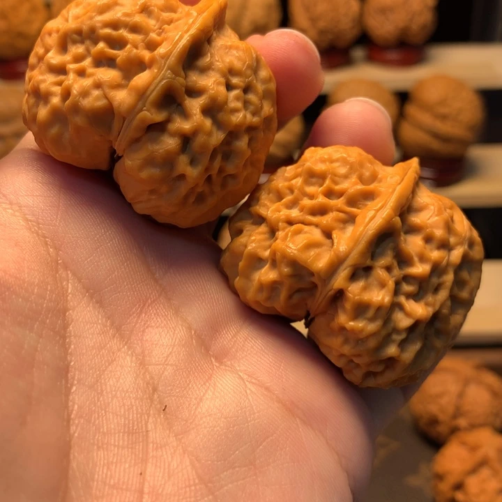 文玩核桃把件44铁南疆