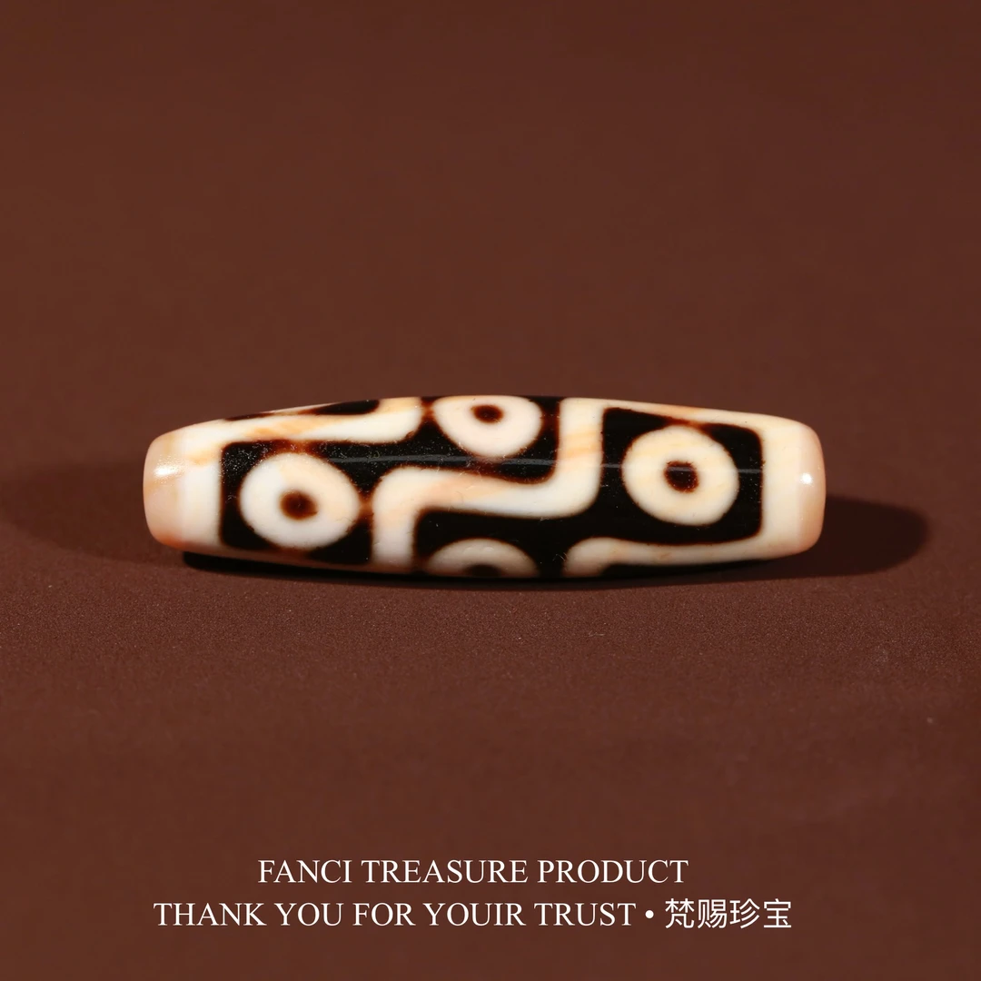 梵赐珍宝·【行运任晓攀臻品系列】手工台珠折线九眼49.2x13.4mm天珠